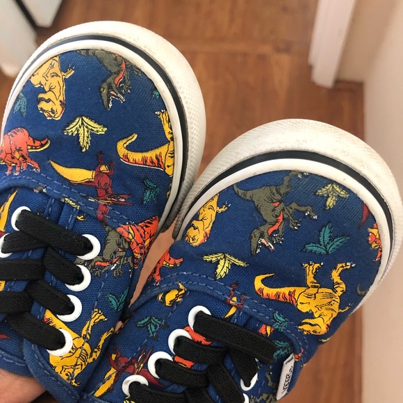 Dino vans! 🦖 - Picture 4 of 5